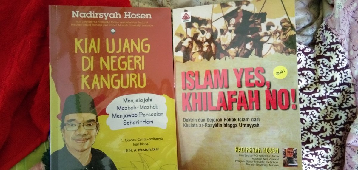 farhan71kauw's tweet photo. Setelah asik baca buku #saringsebelumsharing antara mau lanjut ke #kiaiujang dulu atau #islamYes #khilafahNo??
Merasa dilema gus prof @na_dirs https://t.co/yP8SdHsBlw