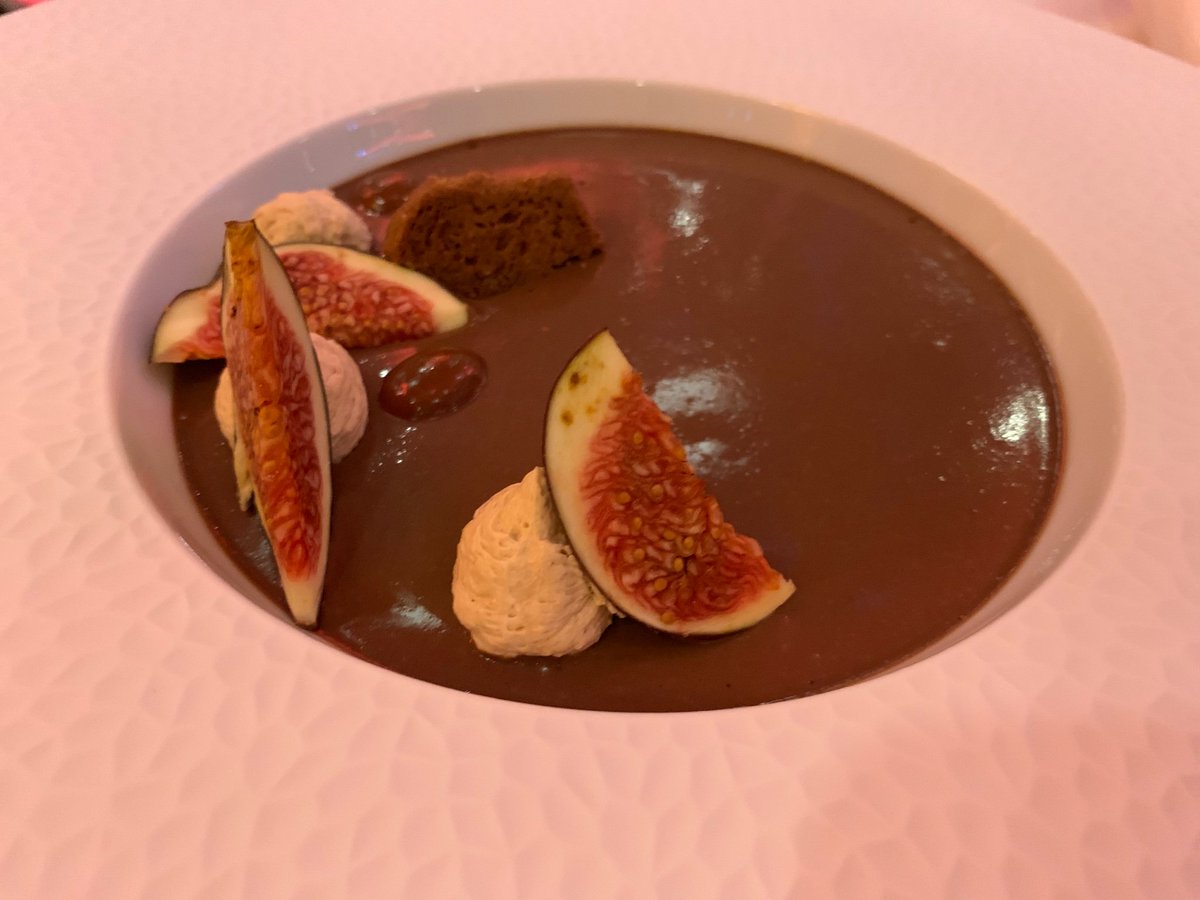 Thank you for a wonderful dinner to Pieter and the team! It was truly delicious 😋 <a href="/DolceLaHulpe/">Dolce La Hulpe Brussels</a> <a href="/IACCmeetings/">IACC</a>
