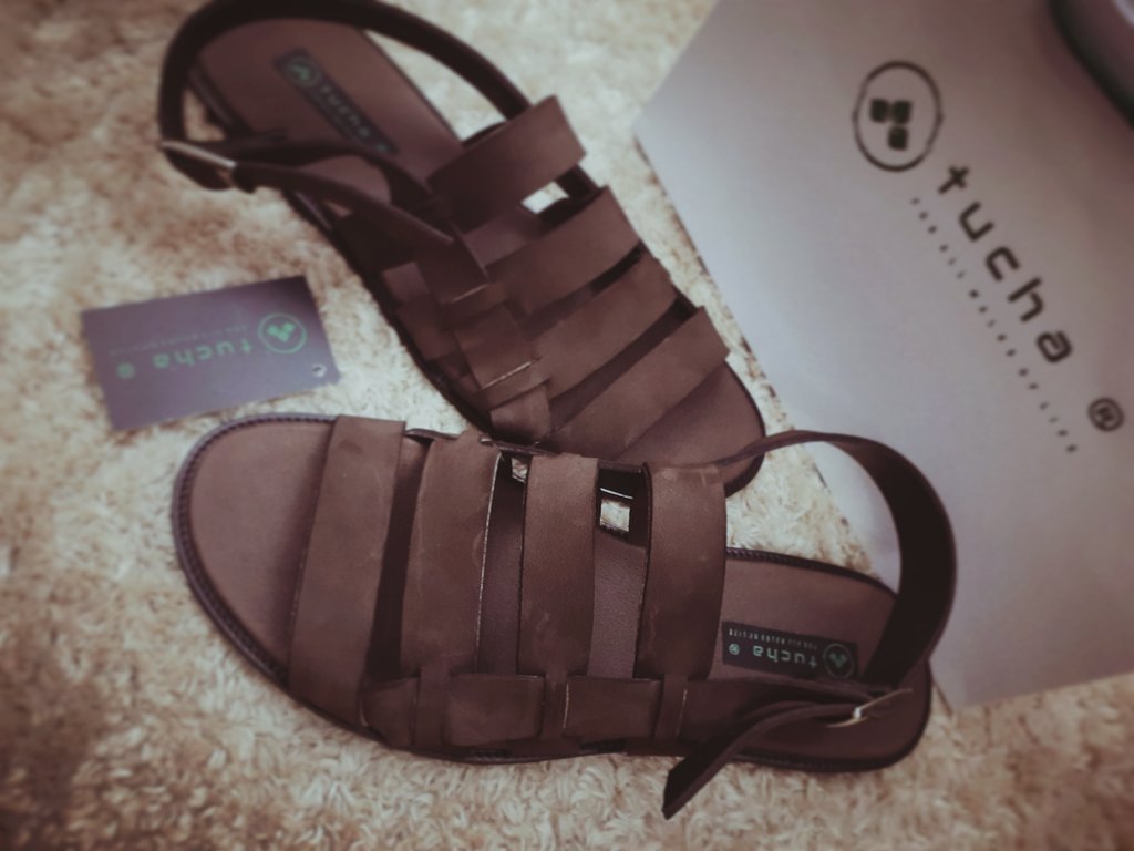 ottoclassic_ng's tweet photo. 𝚖𝚊𝚕𝚎
𝚜𝚊𝚗𝚍𝚊𝚕
𝙻𝚎𝚊𝚝𝚑𝚎𝚛
𝙰𝚕𝚕 𝚜𝚒𝚣𝚎𝚜
𝙷𝚊𝚗𝚍𝚌𝚛𝚊𝚏𝚝𝚎𝚍
𝙽8500
#ForAllWalksOfLife #WearTucha #sandals #leather #brown #mensfashion #footwear #madeinnigeria #summer #nigeria #fashion #men #menswear #mensstyle #handcrafted #handmade #feetporn #mensweardaily https://t.co/ZzqfHkMfxS