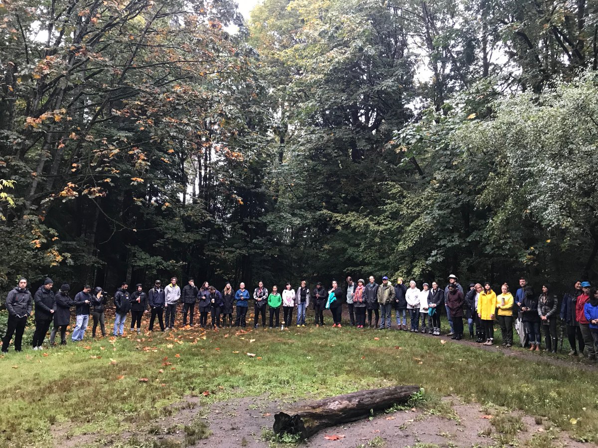 suzette_dohm's tweet image. What a wonderful CI Day morning for @carsonsecondary
 staff as we focused on #firstpeoplesprinciplesoflearning and how we are managing to notice, name and nurture these practices in our teaching and learning. @bradleyrbaker @NVSD44 #experientiallearning