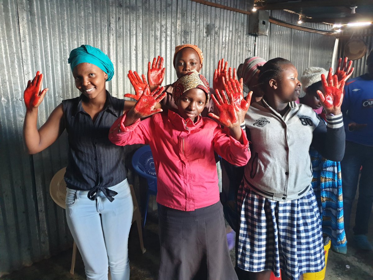 wilter_sarah's tweet photo. Power of choice of Menstrual Products, advocacy and creating awareness before and after Menarche with our adolescent girls in Matopeni . #CommunityEngagement
#SRHR
#PeriodisNormal @groots_kenya
@ruraltoglobal @howfund @CreativeAction_ @MHDay28May https://t.co/Gh1hF5Afba