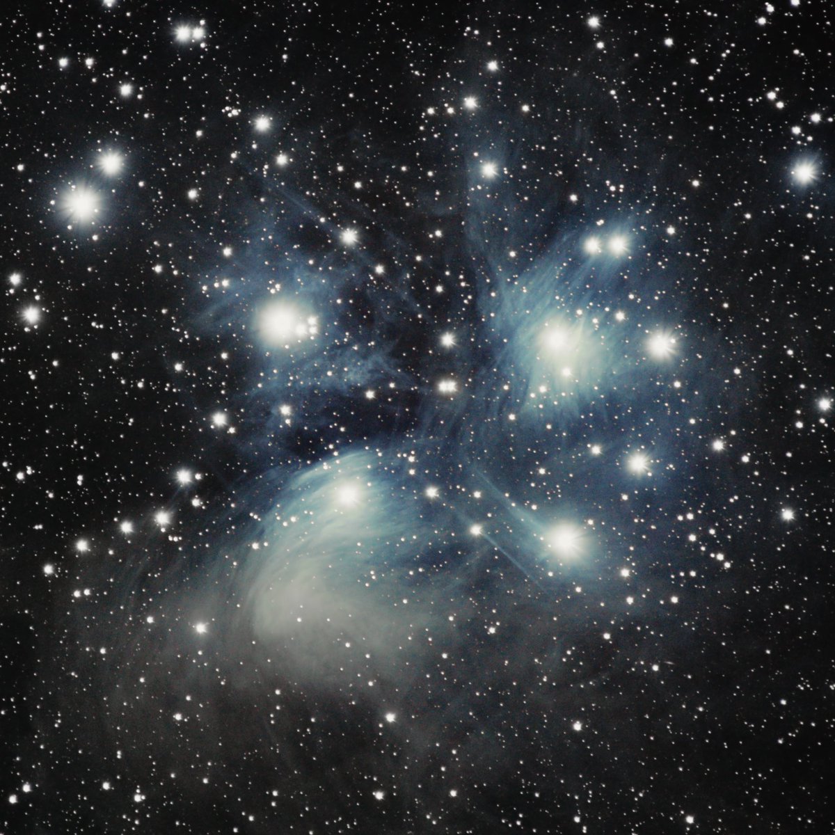 binitestudios's tweet photo. New Photo! The Pleiades Star Cluster!!!
•
#stars #star #starrysky #starrynight #astrophotography #galaxy #nebula #mist #cloud #space #black #glow #photography #map #sonya7iii #binitestudios #shop #prints https://t.co/KwgdzTpDt2