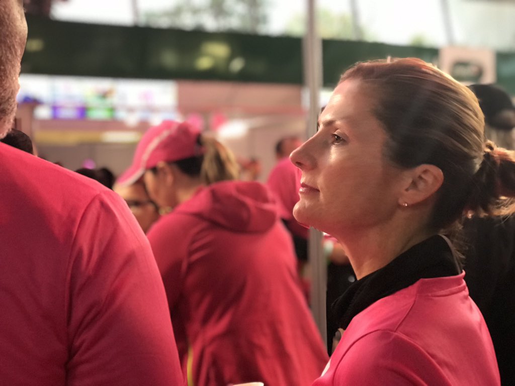 OrangePassionF's tweet photo. Départ imminent à #Odyssea ! Tous ensemble 💪🏽 #solidarité #odyssea2019 #octobrerose https://t.co/CFeKI51IMm