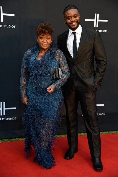 BadBadgirl1999's tweet photo. You looked incredible Queen @IAMANITABAKER OMG Yessssd!!!!ππΎππΎππΎππ₯°π₯°π₯°πππβ¨ #HandsomeDateToo #QueenSlaying π€ https://t.co/h5ABHBAF0J