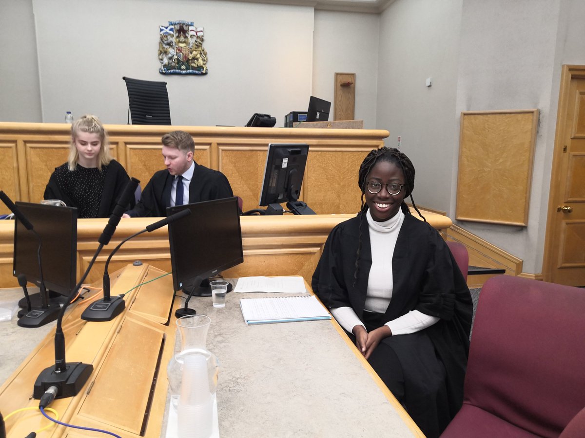 RacShe1001's tweet photo. The ladies did an outstanding job. Aisha Olaide and Niamh Daykins commanded the court room as defence and prosecution lawyers. Both gave powerful closing speeches and received many compliments on their confidence. @GracemountHigh #minitrials https://t.co/othg8Mh2JD