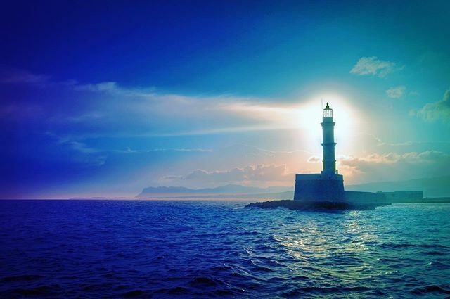 Trotternaama's tweet photo. Lighthouse at Chania, Crete.
#travel #traveler #travelblog #travelblogger #travelphotography #placestovisit #photoblog #photography #photographer #landscapephotography #naturephotography #landscape #fullmoon #wanderer #wanderlust #globetrotter #instafra… https://t.co/sVY7Pd2rWa https://t.co/9HPKptjkie