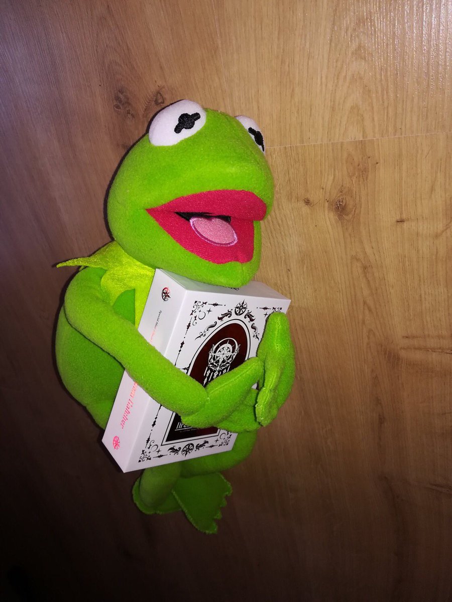dreamcatcher being extra tweet media