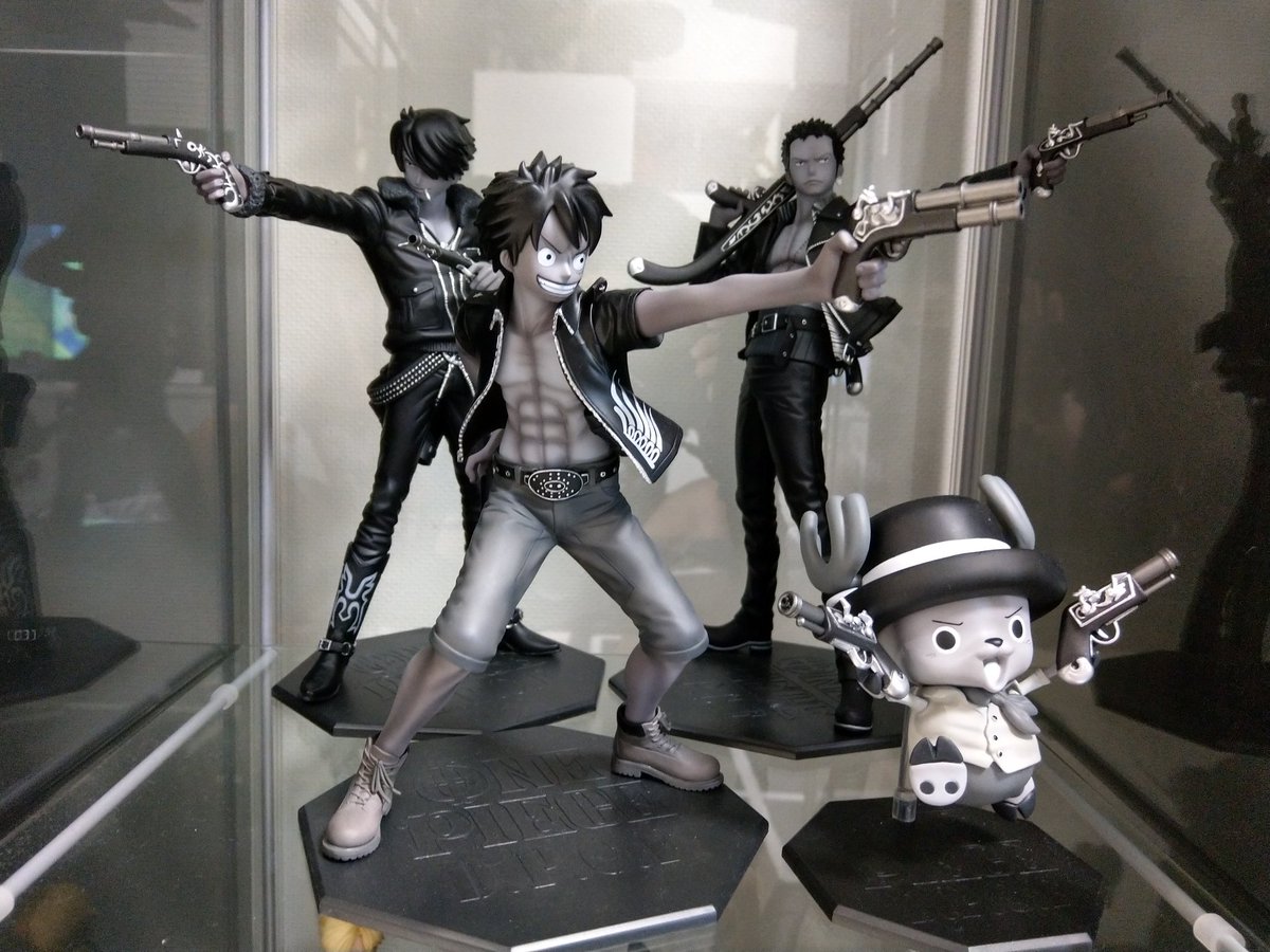 Kohhsuke D P F Cのモノクロver 黒とシルバーのコントラストがオシャレなフィギュア ワンピースフィギュアを投稿しよう Kohhsuke D P F Cのモノクロver 黒とシルバーのコントラストがオシャレなフィギュア ワンピースフィギュアを投稿しよう