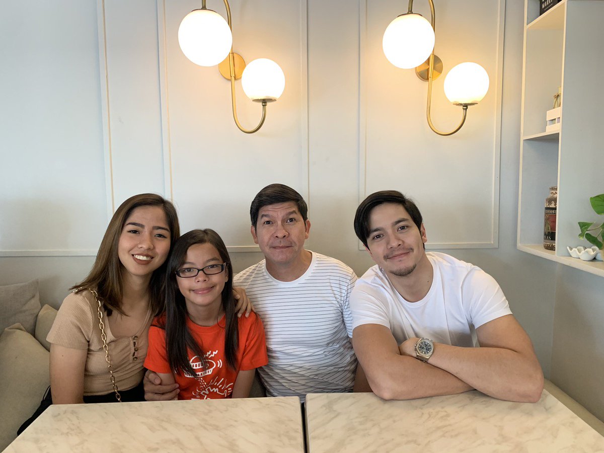 R_FAULKERSoN's tweet photo. Sunday nga! 😍 https://t.co/pDBAqA6huN