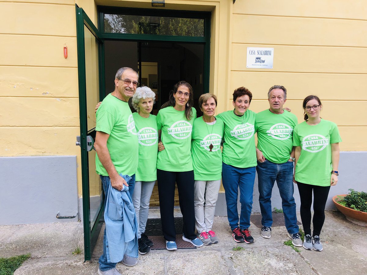 GRAZIE. Grazie di cuore a chi ha partecipato ieri al nostro Open Day e a chi ci è stato vicino con il cuore anche a distanza. È sempre bello stare insieme. Perchè una #comunità in cui tutti possano sentirsi accolti è possibile💙

@AscsOnlus <a href="/scalabriniani/">Scalabriniani</a> #CasaScalabrini634
