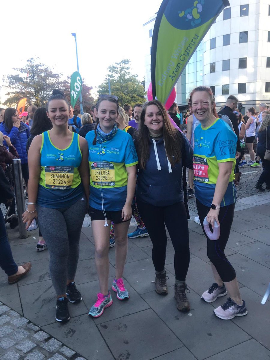 KidneyWales's tweet photo. We’re at the Hilton Hotel! Pens are open! Runners are ready! 
Come meet the rest of Team KW before you head off 💙💚 @CardiffHalf @Cardiff10k @HiltonCardiff https://t.co/c5VXUKVJPO