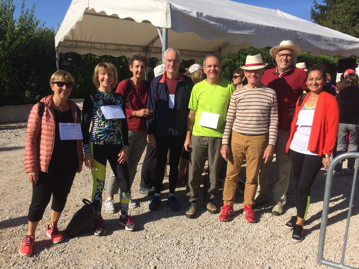 pillot_francis's tweet photo. L’équipe Sincèrementmeylan au cross du Charlaix, 30 eme édition Soleil et convivialité 👏 https://t.co/41Gk7iuhxW