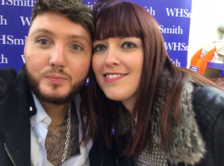 sarahjayne_xxo's tweet photo. 2 years ago today we met @JamesArthur23 in Birmingham on his #BackToTheBoy book signing tour ❤️😊 https://t.co/JOFzjfoQNr