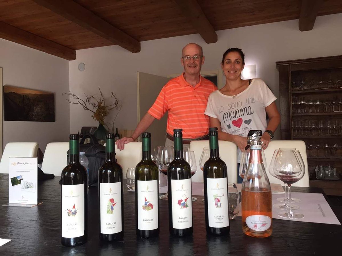Il giornalista #TomHyland, ambasciatore dei vini del #Piemonte in Usa, in visita in cantina. Benvenuto!

The journalist Tom Hyland, ambassador of Piedmontese wines in USA, visiting our winery. Welcome!