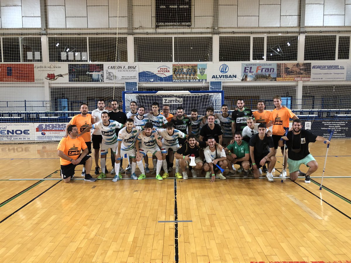 CFS_Pinatar's tweet photo. 📌 @ZambuHigiene CFS Pinatar vuelve a ganar ante su afición por 5-2 al @VictoriaKentFS 

#GoZambú #GoPinatar 💙⚽️💚

Link de la crónica: https://t.co/d73k9DdzmE https://t.co/Qx44r70Isv