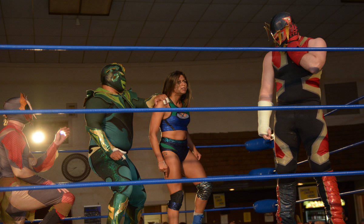 celrena's tweet photo. I'm still shocked @MerlokCHIKARA  pushed @Oceanea__  :o. 

@HermitCrabWalk @DatCajunCrawdad https://t.co/e0WaG6qM81