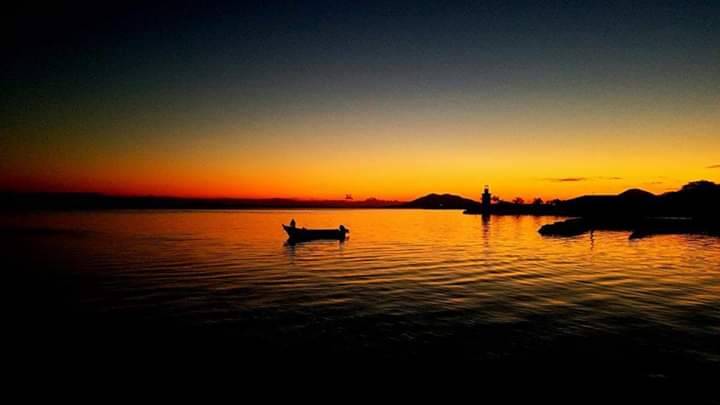 arpassv's tweet photo. #FelizFinDeSemana| Con este hermoso amanecer desde #LaUnión, la #RedInformativaDeArpas te desea un excelente domingo.
📷 Thomas Perla, @RadioFonseca921 https://t.co/Lmvd7BWupi