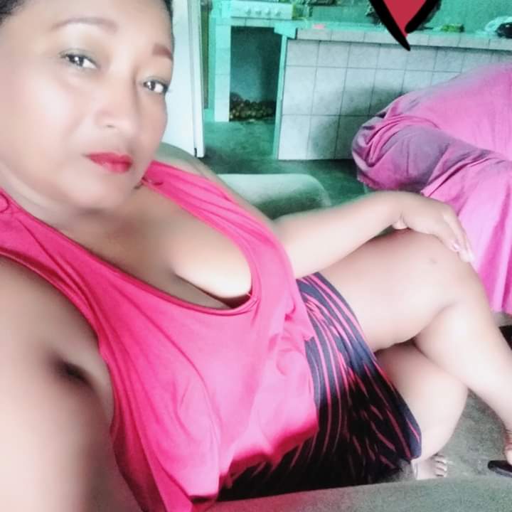 Spy2113's tweet photo. Tetas 🍒
Culo 🍑
Piernas 🍗
Cara hermosa 😍
Perfecta catrcha 👌🇭🇳 https://t.co/dr1gTn7KZ8