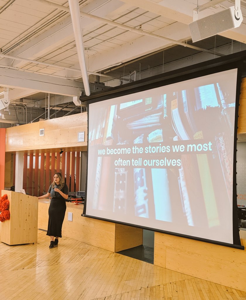 explorux's tweet image. Growth happens when we are most uncomfortable. 1. Embrace the wrenches to build your future 2. Test &amp;amp; learn. Perfect is a trap 3. No ceilings @skstock on #Entrepreneurship @sundayshowers_