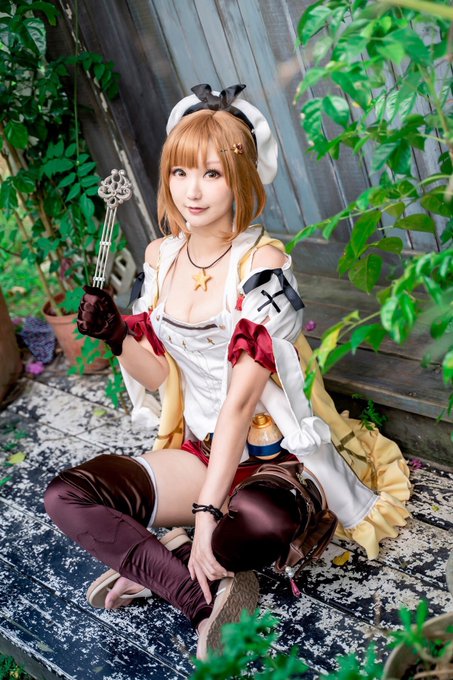 Twitterのコスプレ画像20