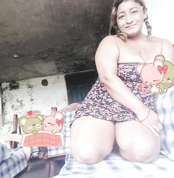 Spy2113's tweet photo. Poses de puta de mi #Naomi 📸🔥🍑😋😘🤤😍🍗👌🍒🇭🇳 le encanta exhibirse https://t.co/TlBfGkd5n0
