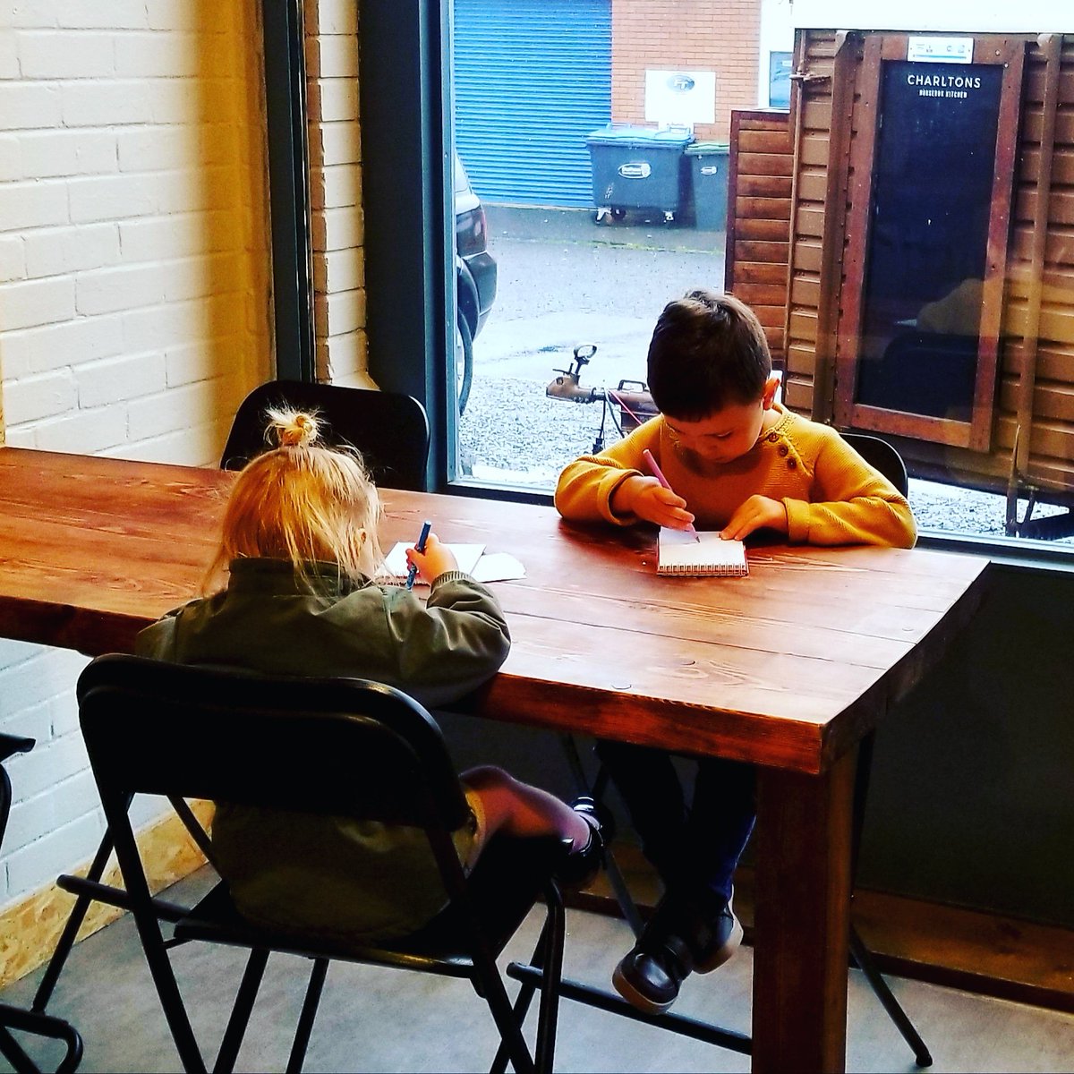 When it's a rainy Sunday and your parents own a cafe. #freelunch #CharltonsFood