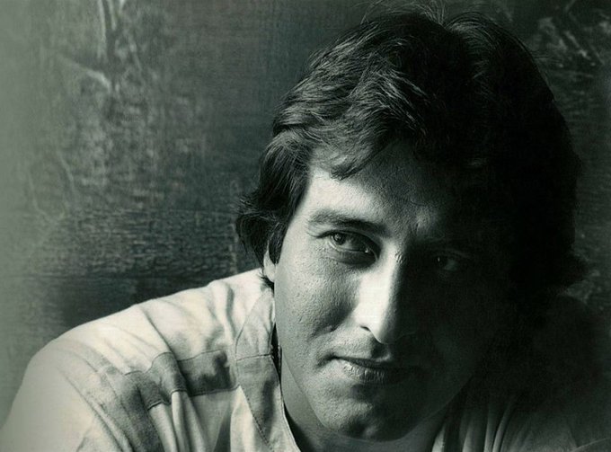 Happy Birthday, Vinod Khanna! Born on this day in 1946. 
