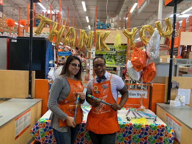 Celebrating nerd day during day 5 of CAM month! Store manager Dez  supporting her inner nerd with HC Susan!@DesireThorpe <a href="/Sasm6650/">Michelle Batres</a> @karenabrahamHRD <a href="/HomeDepot6650/">KMB@6650</a>