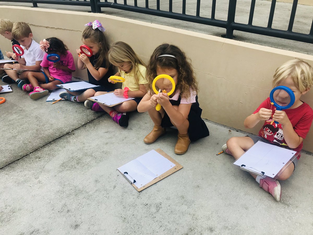 HelenOpeka's tweet photo. Enjoyed the nice weather this week in STEAM with my kinder friends.. 
🔬🧬🔎 @Princeton_OCPS https://t.co/XYC0tSwzc4