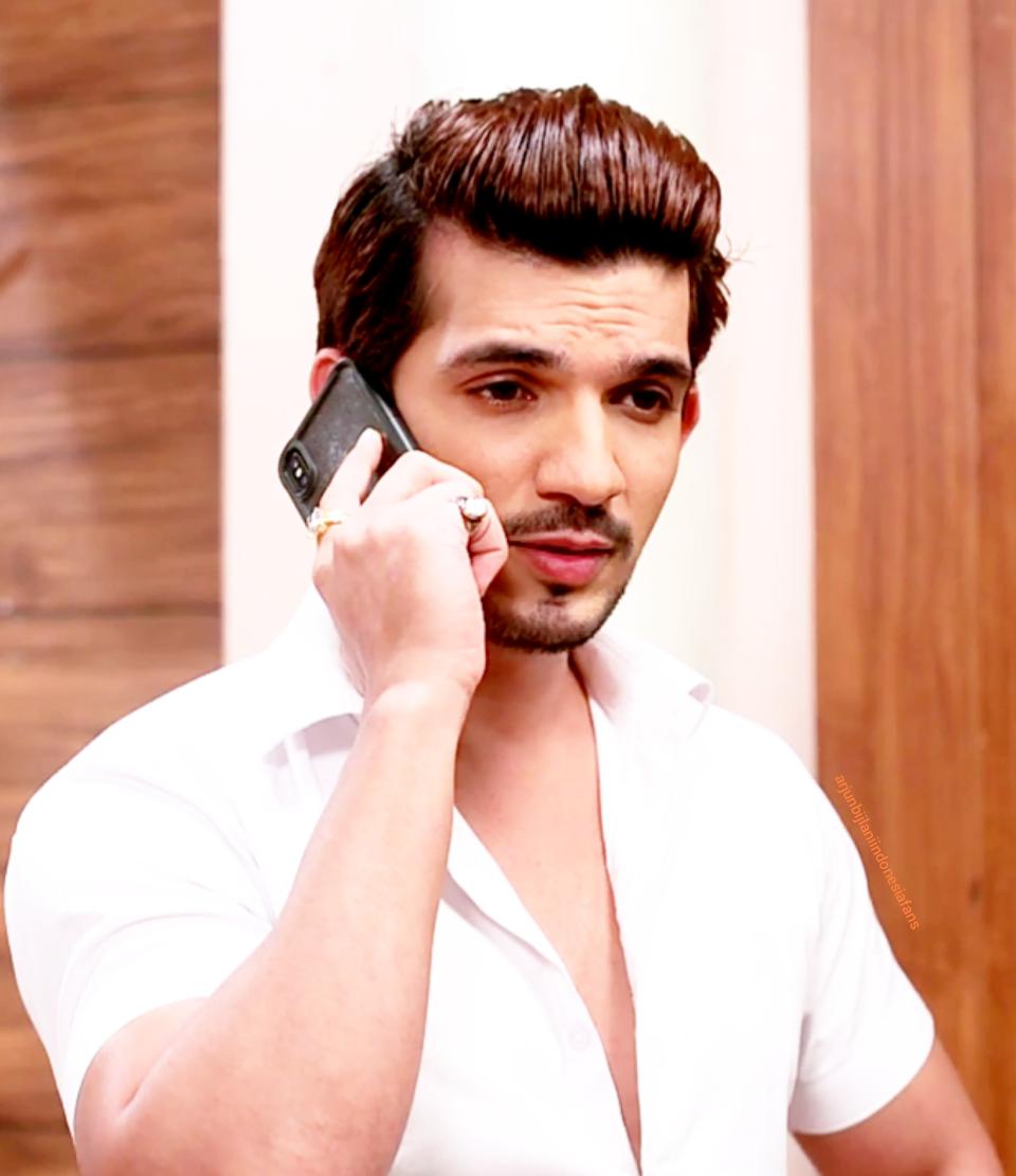 My personal life is totally imbalanced right now, says Arjun Bijlani |  India Forums