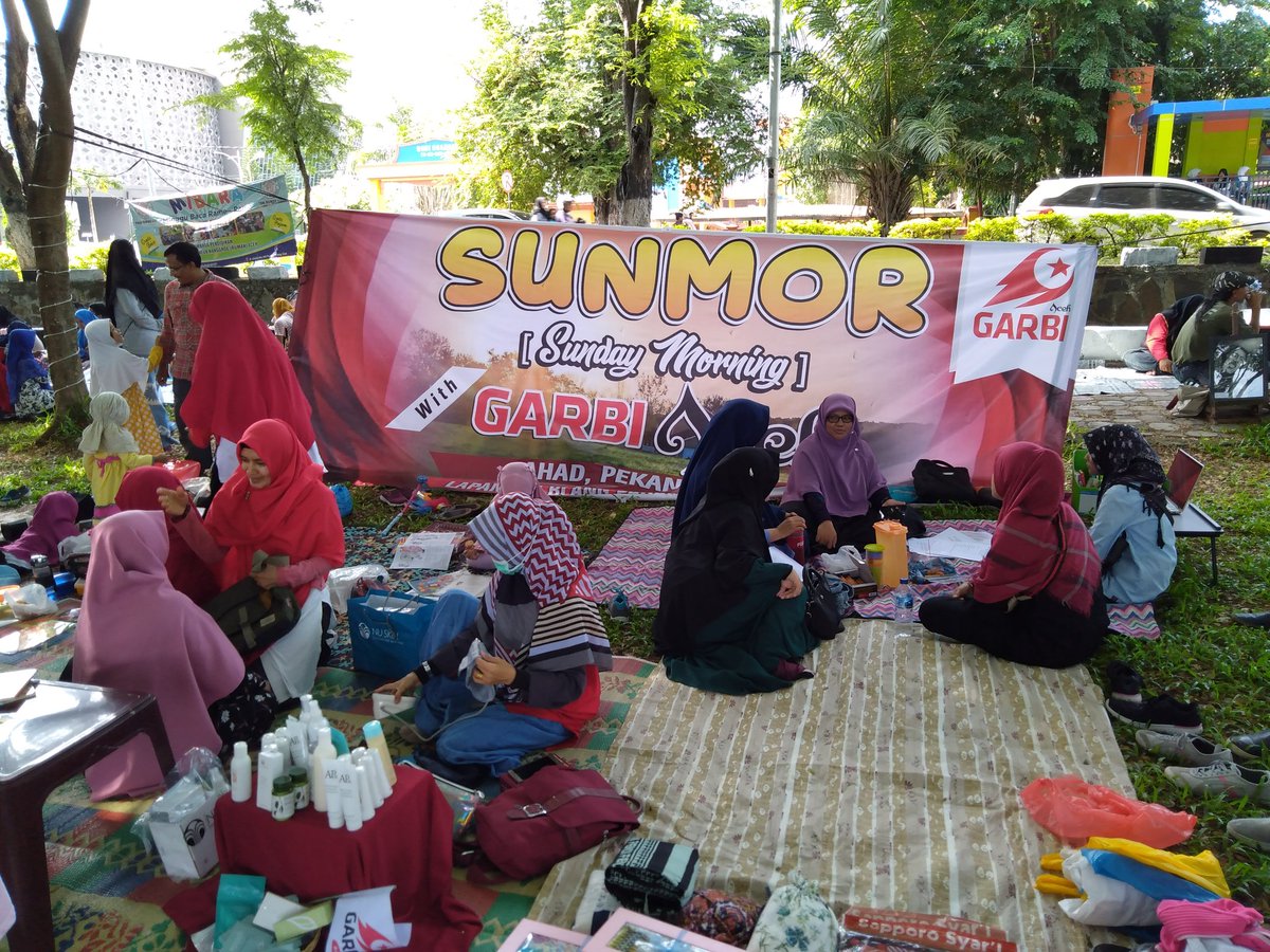 Sunday Morning Garbi Aceh
Konsultasi hukum &amp; kesehatan, bazar, dll