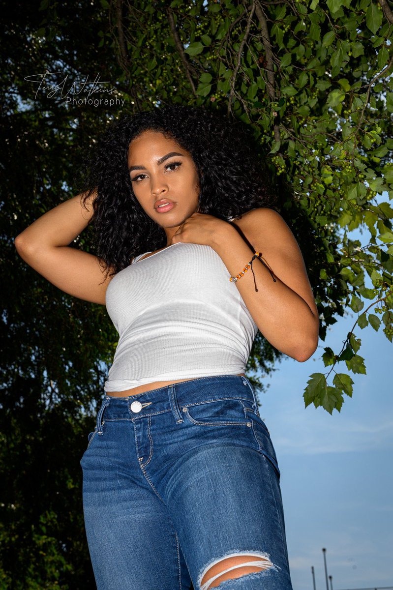 od__terry's tweet photo. New post! Follow me on IG @ Nor__Photography let’s make some art 😤💯🙌🏾 #dominicana #phillyphotographer #phillymodel #nycphotographer #dominicanmodels https://t.co/hfioVILJf0