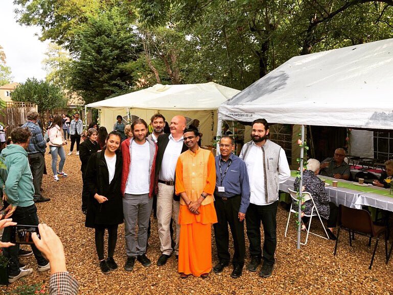 uk_amma's tweet photo. All ready for #MACentreUK launch event . Come join us for #sunday morning  refreshments and yummy cakes  #community #bromley  #neighbours https://t.co/jAavlRfqfi