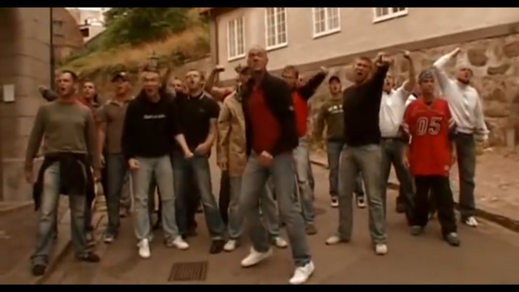 -” Hata, hata, HATA GÖTEBORG!!!”