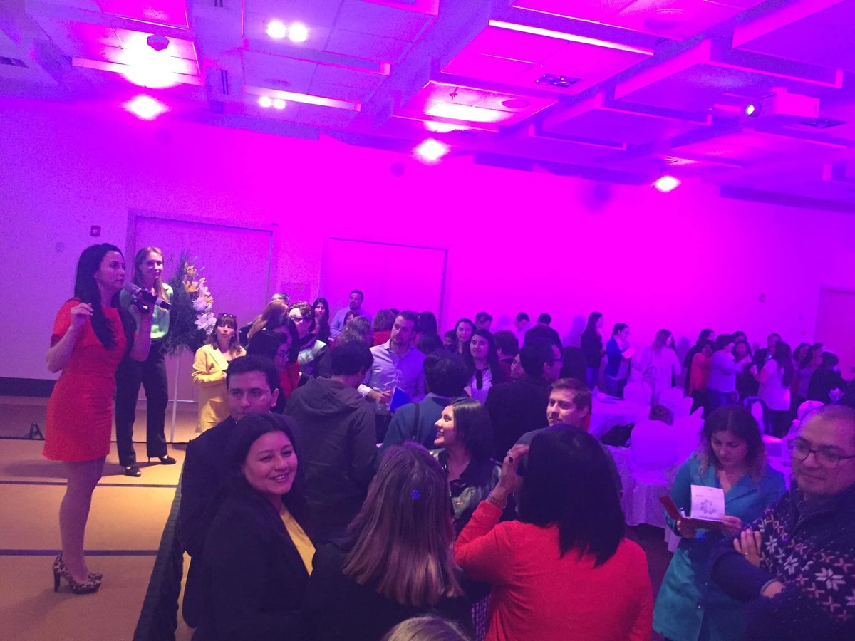 KarinaV29276173's tweet photo. Feliz de la experiencia vivida en nuestro lanzamiento de  ahora conectadas!! 🙌✨ https://t.co/aKkBliqpY4 todo un éxito 💪🏻💫 viva el emprendimiento!! https://t.co/61cDtUO2ZV