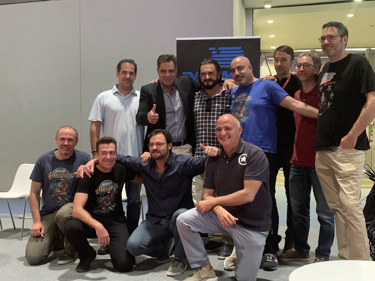 MadGamesWeek's tweet image. En menos de 10 minutitos comienza una charla LEGENDARIA en la zona @RetroworldLand #DynamicSoftware ¡Historia viva de los videojuegos! Corred! Pabellón 14!