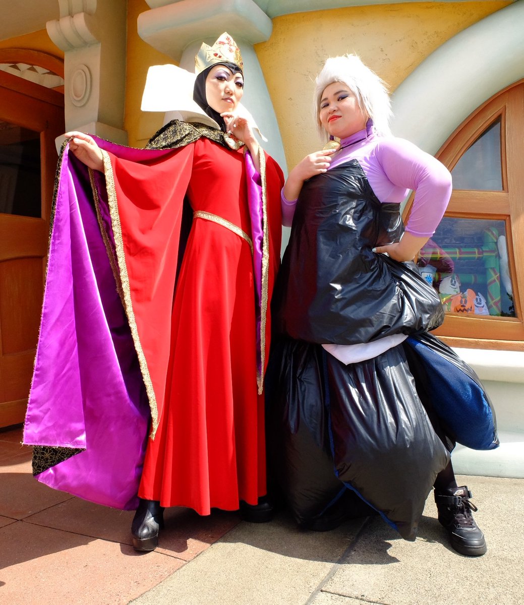 ぼる塾 田辺 Pa Twitter おだいらさんとディズニーハロウィン仮装しました ハートの女王と王様です 初仮装 楽しかったー