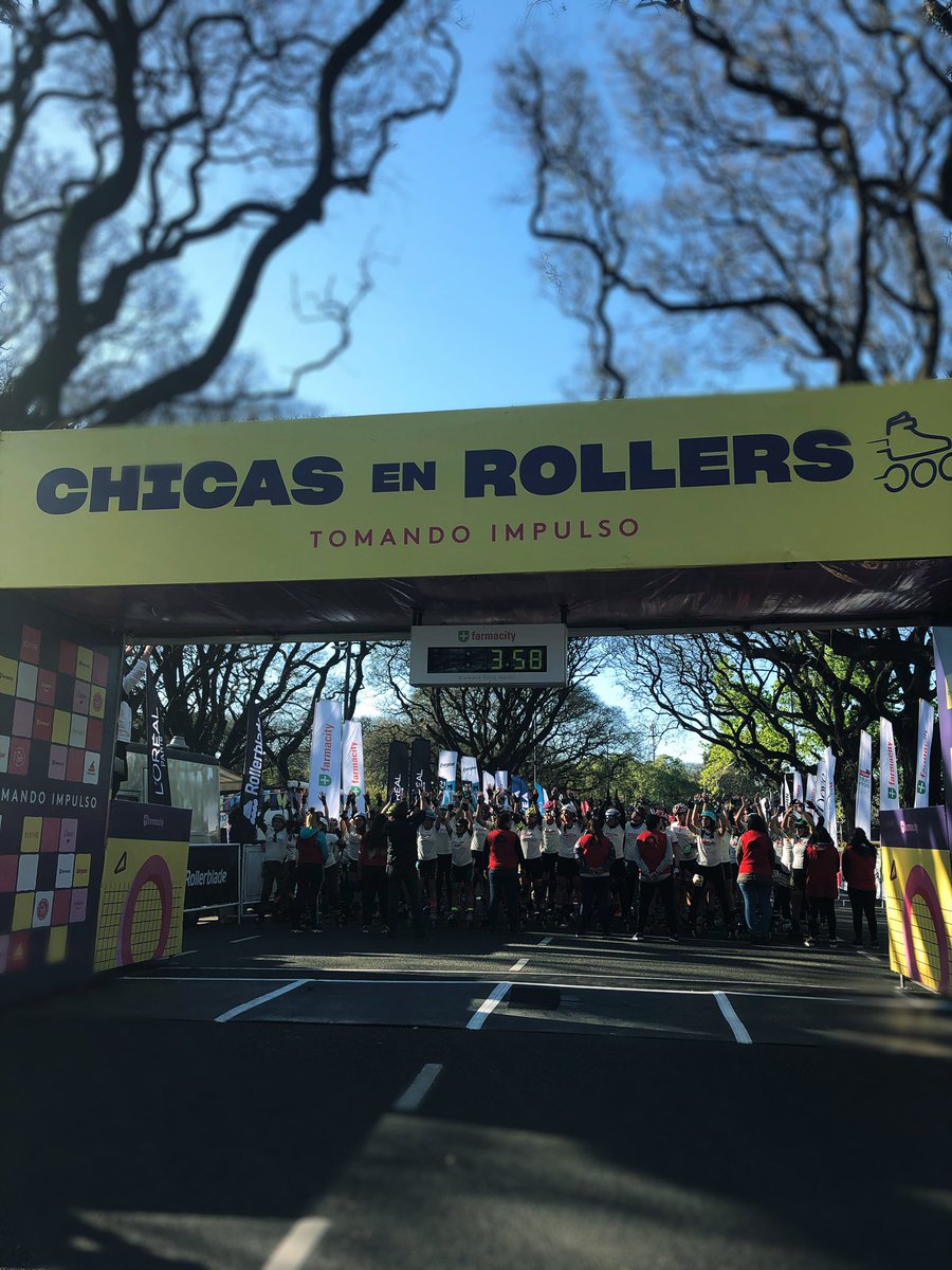 BMMgroup's tweet photo. Hoy acompañamos a @Farmacity en la maratón de #ChicasEnRollers #YoRolleo #TomandoImpulso https://t.co/7NCIWOTpJr