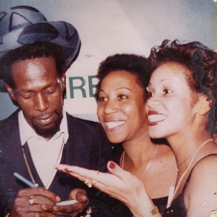 ReggaeBrit's tweet photo. 🇬🇧Greetings Reggae Warriors ❤️💛💚 We Hope you’re having an Irie Sunday💯 It was Always Nice When the Cool Rule Came To London Town🇬🇧 #gregoryisaacs #IrieSunday #ukdoingitright #weekend #uk #rootsmusic #reggaeuk #rasta #reggaeuk #goodvibes #reggaeislife #uk #reggae #ukdrill https://t.co/oJLIxGeQft