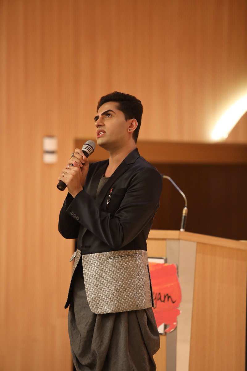 Maadhyam3's tweet photo. The day has passed but the memories are all fresh. 🎉
A wonderful Learning experience with huge amount of Fun wouldn't be possible without the Outstanding Speakers.✨ 
Thank You so much @SushantDivgikr for sharing your knowledge and being a part of Maadhyam-2019. https://t.co/douJnbQVS8