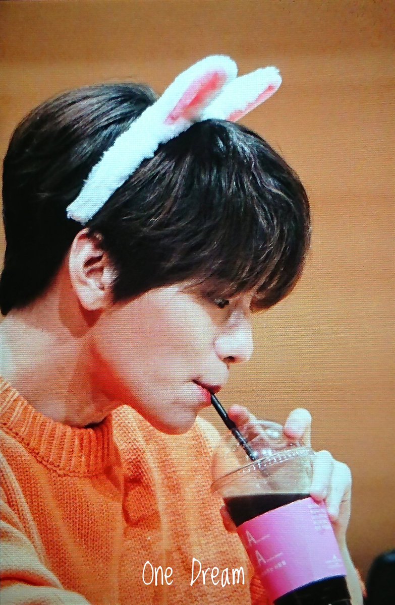 ___one_dream___'s tweet photo. 191006 JBJ95 대전 팬싸 pre

#JBJ95 #상균 #김상균 #サンギュン #Sanggyun  #젭꿍 https://t.co/RVLVgrQuAk