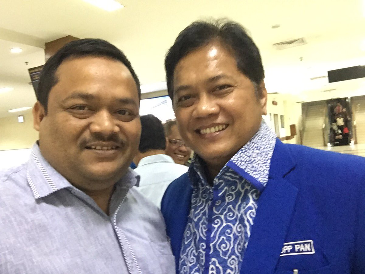 “Jangankan di organisasi partai politik, di majlis ta’limpun kita sering menemukan perbedaan”. Thanks <a href="/vivayogamauladi/">Viva Yoga Mauladi</a> sudah datang ke Aceh dan mendengar masukan2 positif.