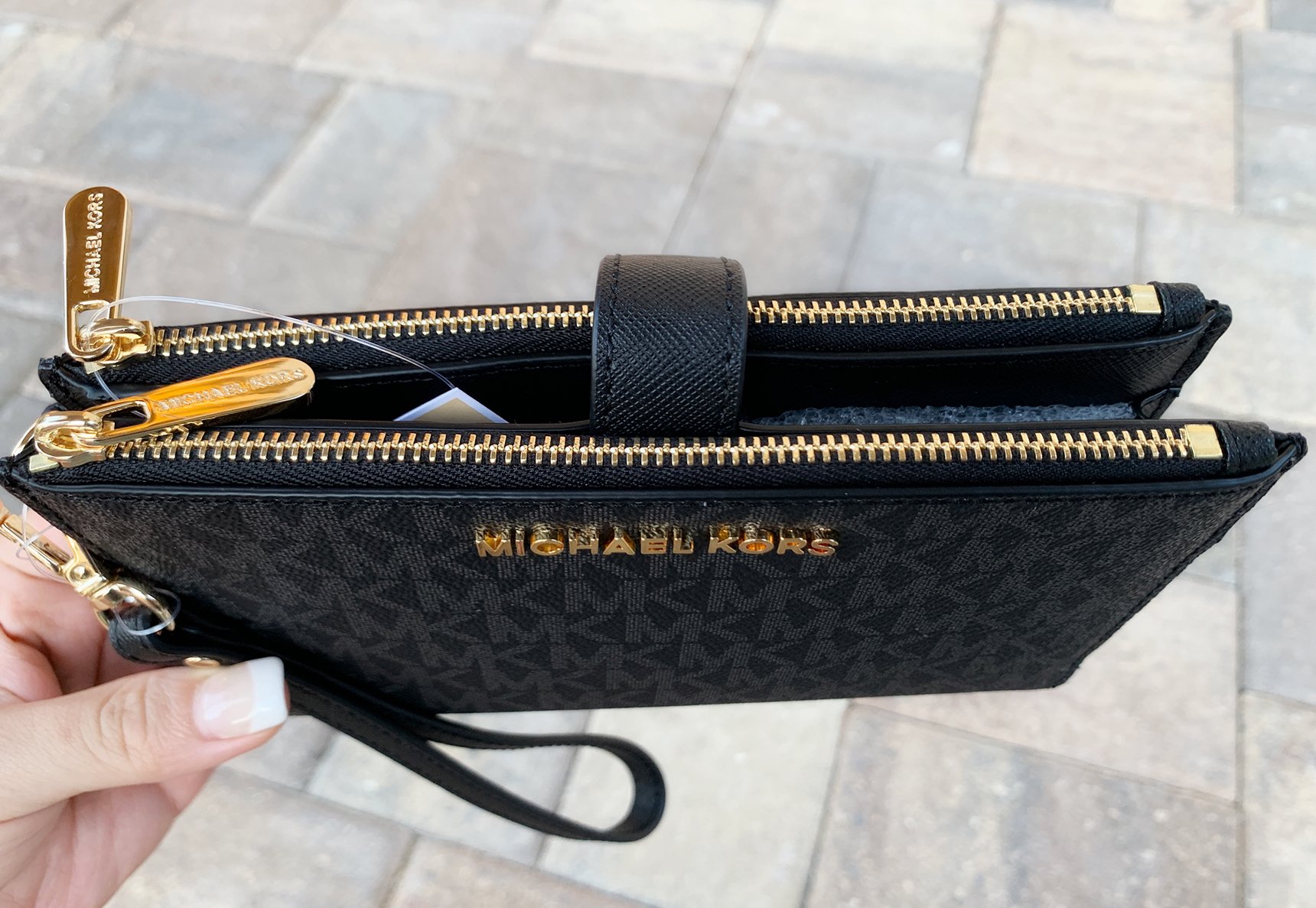 Michael kors abbey large backpack black store