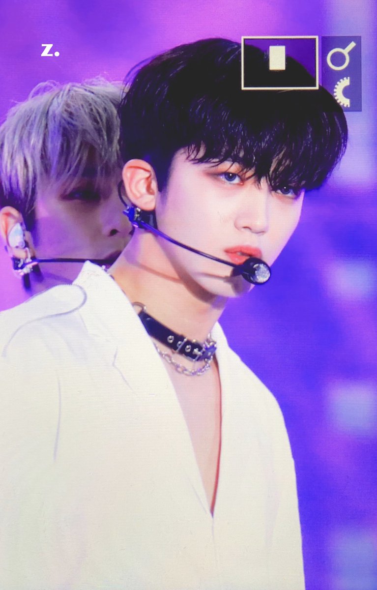 x1zeropoint's tweet photo. 191006 sumf  #김요한 #요한 #YOHAN #엑스원 #X1 https://t.co/H76qnbvUzA