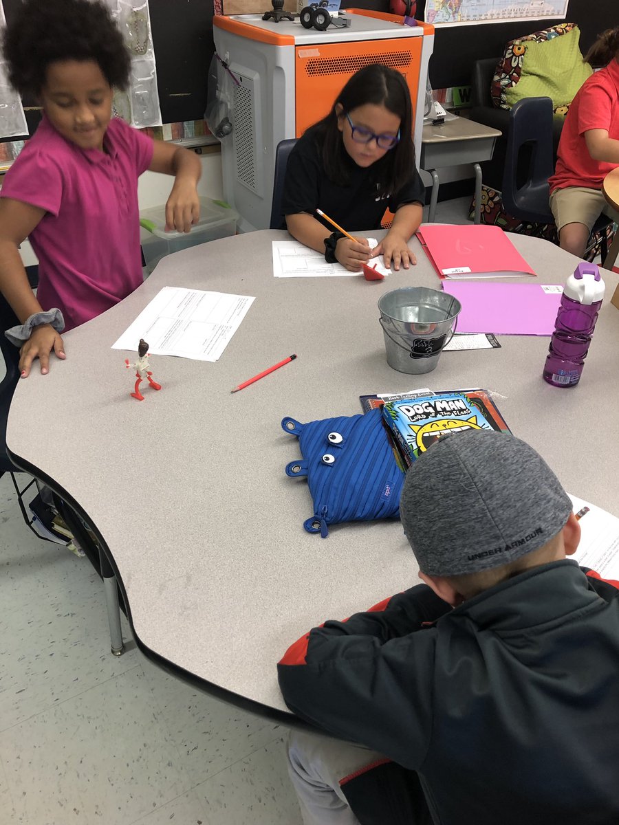 Jefferson 3rd graders rocking and spinning mechanical energy!