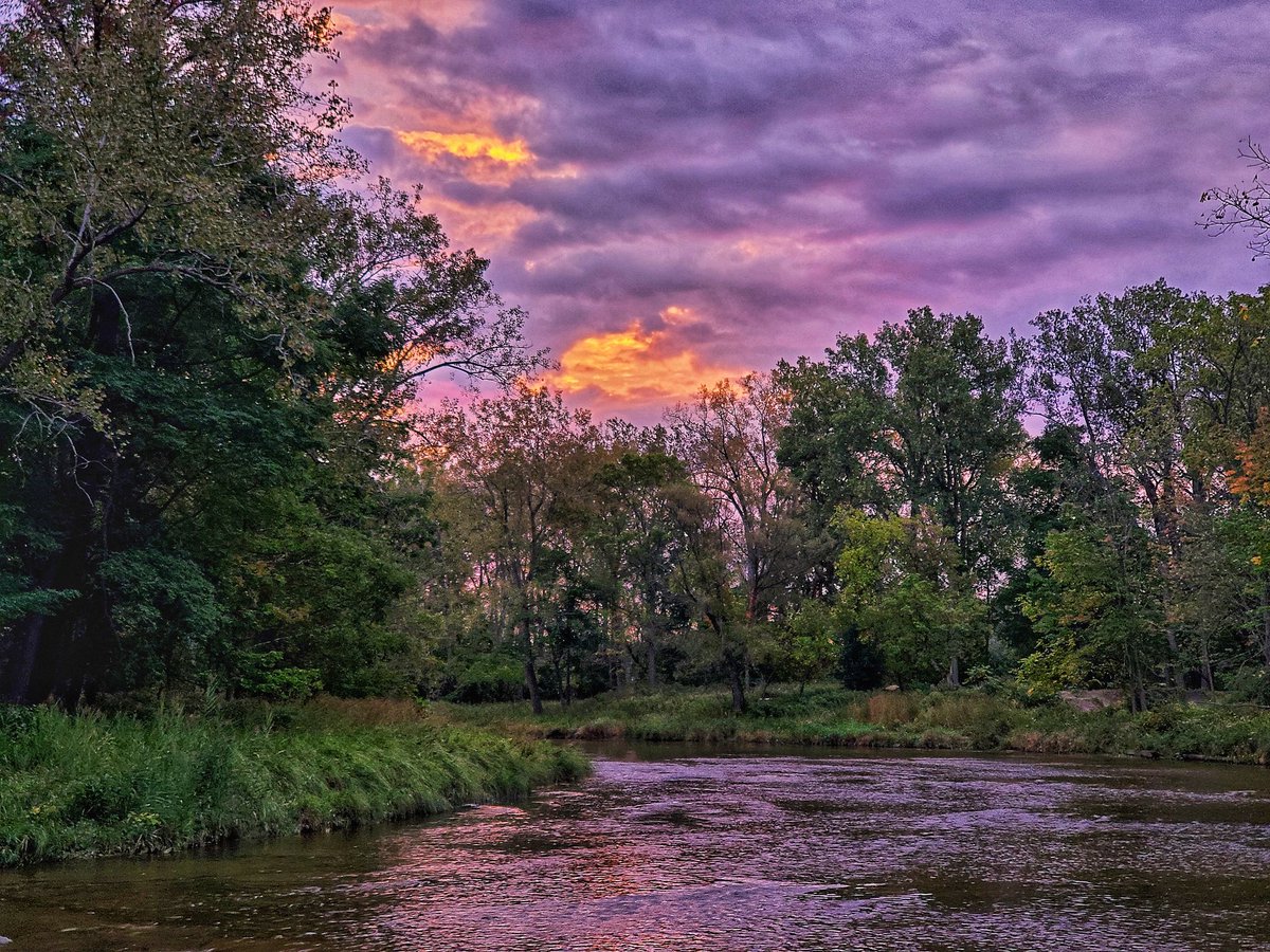 PoGoJoeBFLO's tweet photo. Pictures from this morning was #sunrise #nature #NaturePhotography #naturelovers https://t.co/RrzJOxyM8R