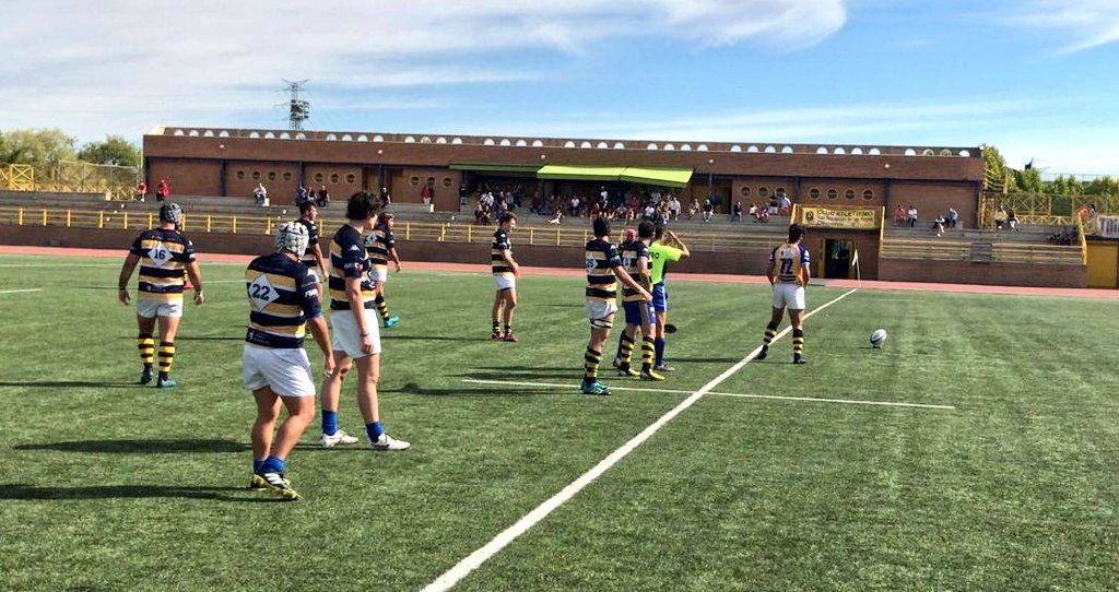 crcpozuelorugby's tweet photo. Primera victoria del segundo equipo en un partido emocionante hasta el final. ¡Felicidades!
@SanseRugby 17-21 @CRC_rugby https://t.co/WVLvZWk45w