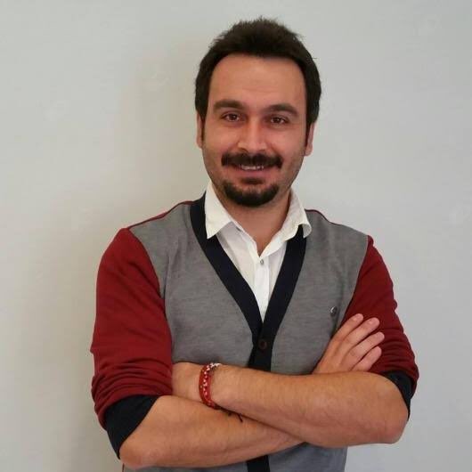 celapprity's tweet image. Klinik Psikolog Ziya Ünlütürk Celapprity’de! Emdr terapisi, bireysel-aile-çift terapisi, bütüncül terapi konularıyla ilgili tüm sorularınızı Celapprity uygulaması üzerinden iletebilirsiniz.  celapp.app.link/8wbBIUoyx0