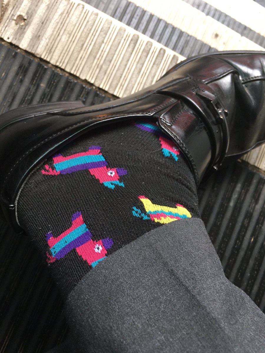 brtim's tweet image. #sockwar @DrJohnNHamblin see you this morning MBT