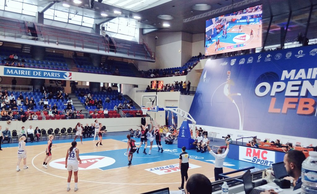DorineBe13's tweet photo. 💻🏀 C'est parti pour une nouvelle saison #OpenLFB https://t.co/dNM0QNL1Cb
